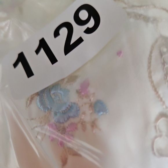 Vintage Barbizon Long Ivory Nightgown Lace Trim Size M Victorian Retro Romantic - Picture 12 of 12